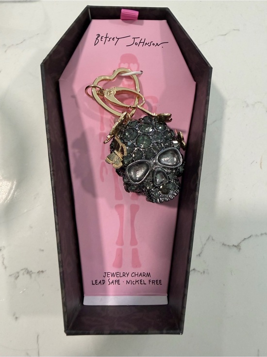 Betsey Johnson Jewelry - Betsey Johnson Black and Gold Crystal Skull Charm Keychain